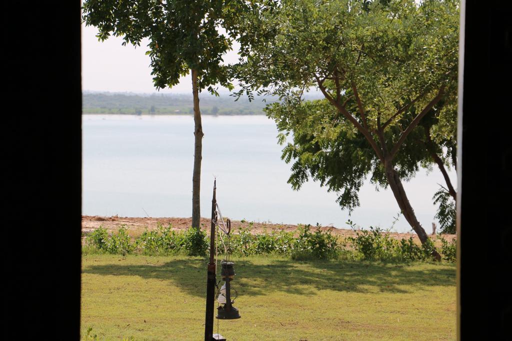 Kutch Safari Lodge Bhuj Exterior foto